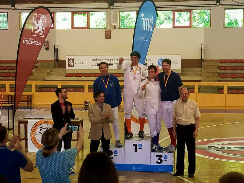 Triunfo de Esgrima Mayorga